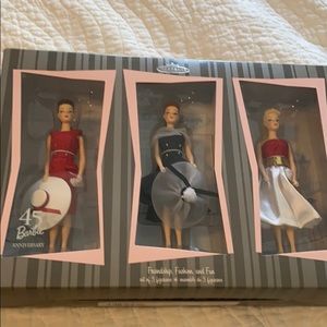 Hallmark Barbie ornament set. New in box.